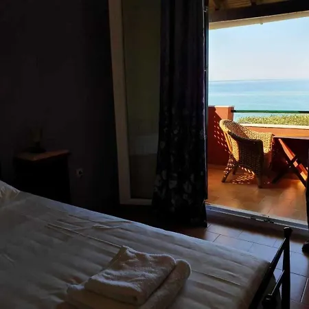 Ferienhaus Glyfada Beachfront 52