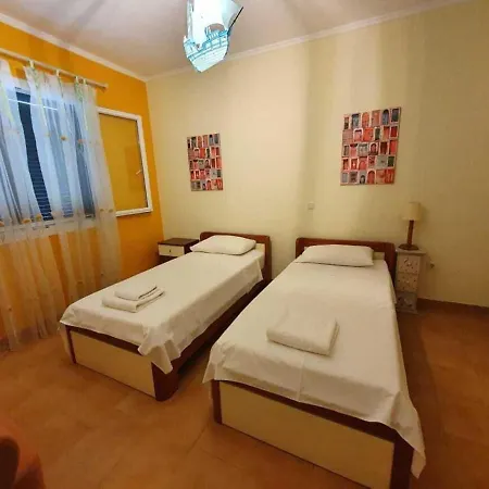 Ferienhaus Glyfada Beachfront 52
